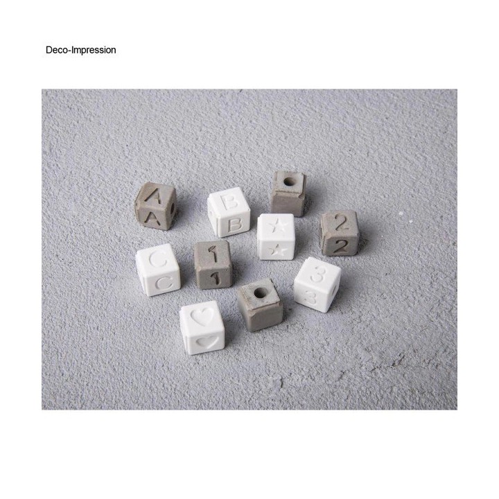 Silicone mould letter beads