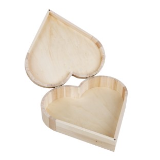 Wooden Box Heart FSC natural