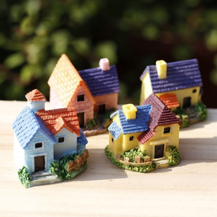 Mini casa di campagna per micro paesaggi 2 pezzi.