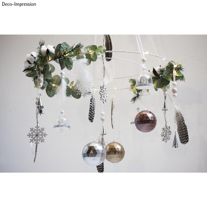 Branche d'eucalyptus plastique