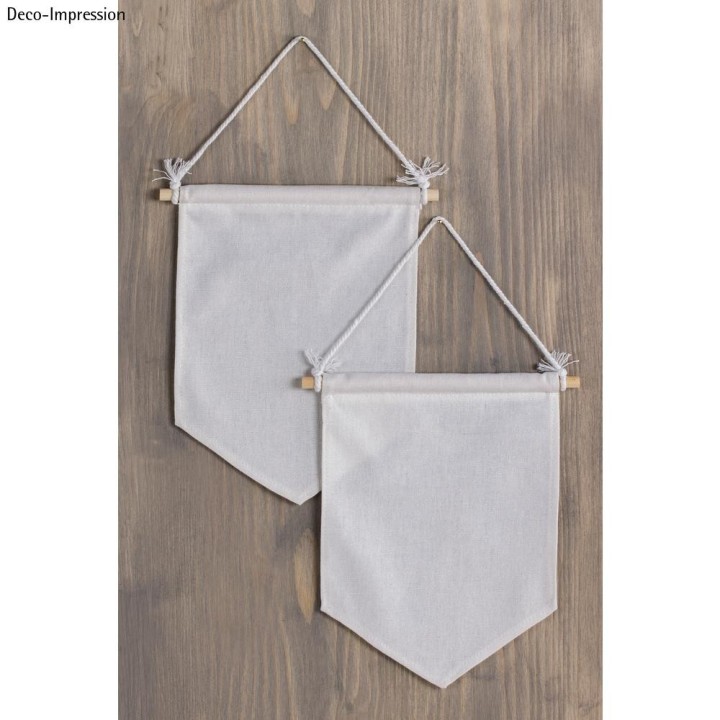 Fabric pennant to hang white 2 pcs.