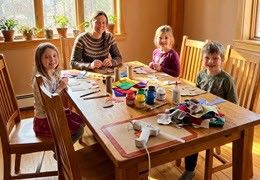 Kinderbasteln: Sichere Projekte für kleine Künstler